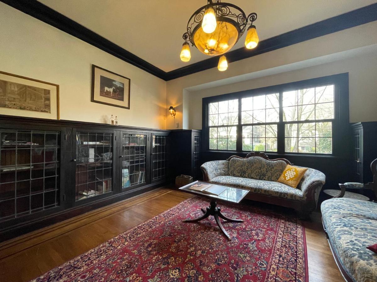 Bed and Breakfast Cecil Bacon Manor Seattle Esterno foto