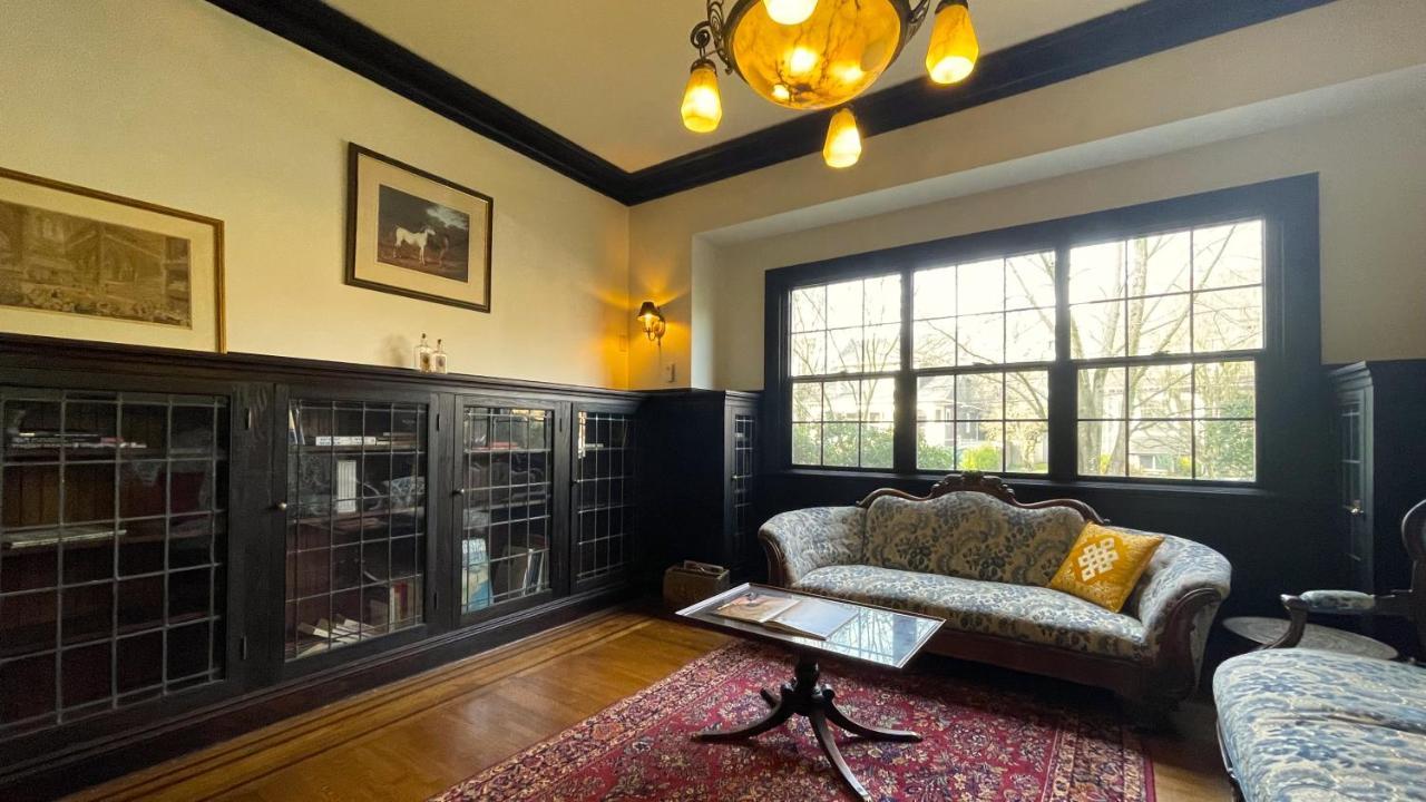Bed and Breakfast Cecil Bacon Manor Seattle Esterno foto