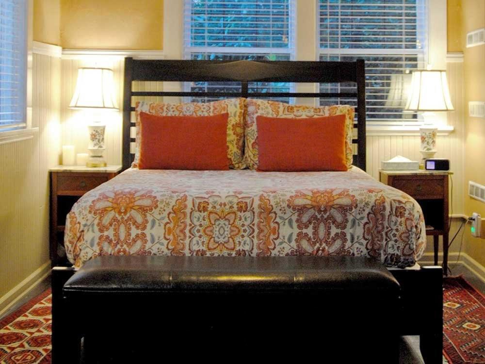 Bed and Breakfast Cecil Bacon Manor Seattle Esterno foto